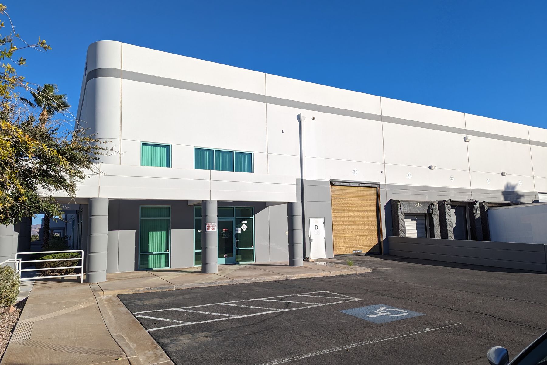 Exterior of Big Sky Fulfillment's Las Vegas warehouse